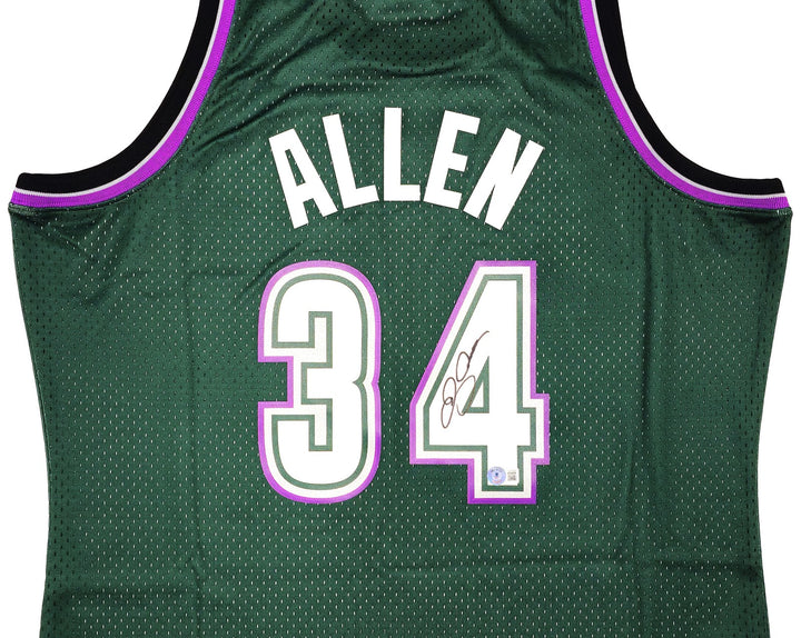 Bucks Ray Allen Auto Green Auth Mitchell Ness 96-97 Swingman Jersey XL BAS
