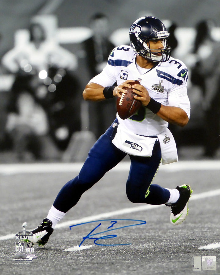 Russell Wilson Auto Signed 16x20 Photo Seattle Seahawks Super Bowl RW Holo
