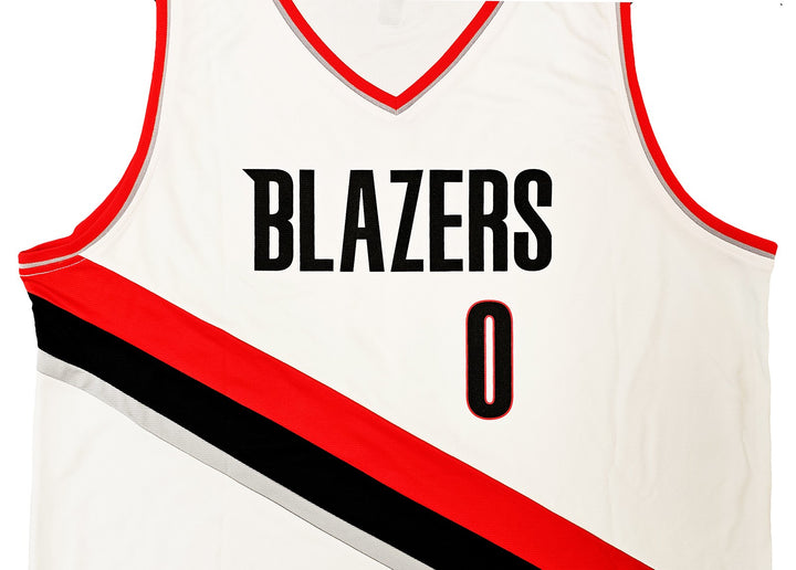 Portland Trailblazers Damian Lillard Auto White Fanatics Jersey Size XL Beckett