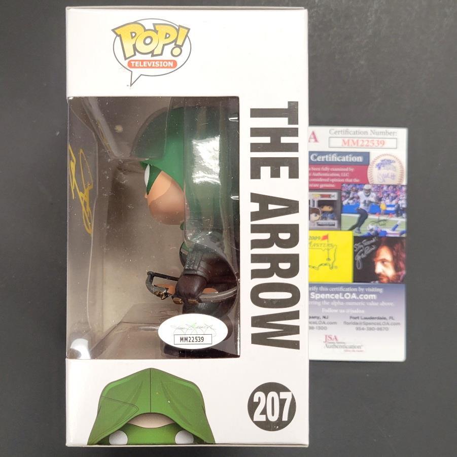 Stephen Amell signed Oliver Queen The Arrow Funko Pop yellow autograph ~ JSA COA
