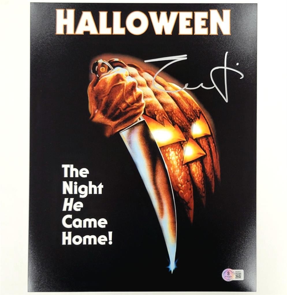 Jamie Lee Curtis signed Halloween 11x14 photo autograph ~ Beckett BAS