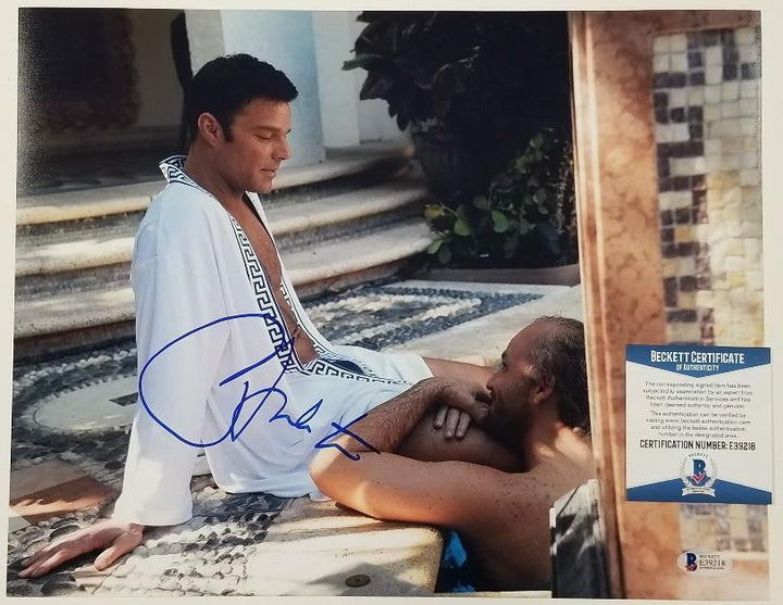 Actor RICKY MARTIN Signed AMERICAN CRIME STORY 11x14 Photo (B) ~ BAS Beckett COA