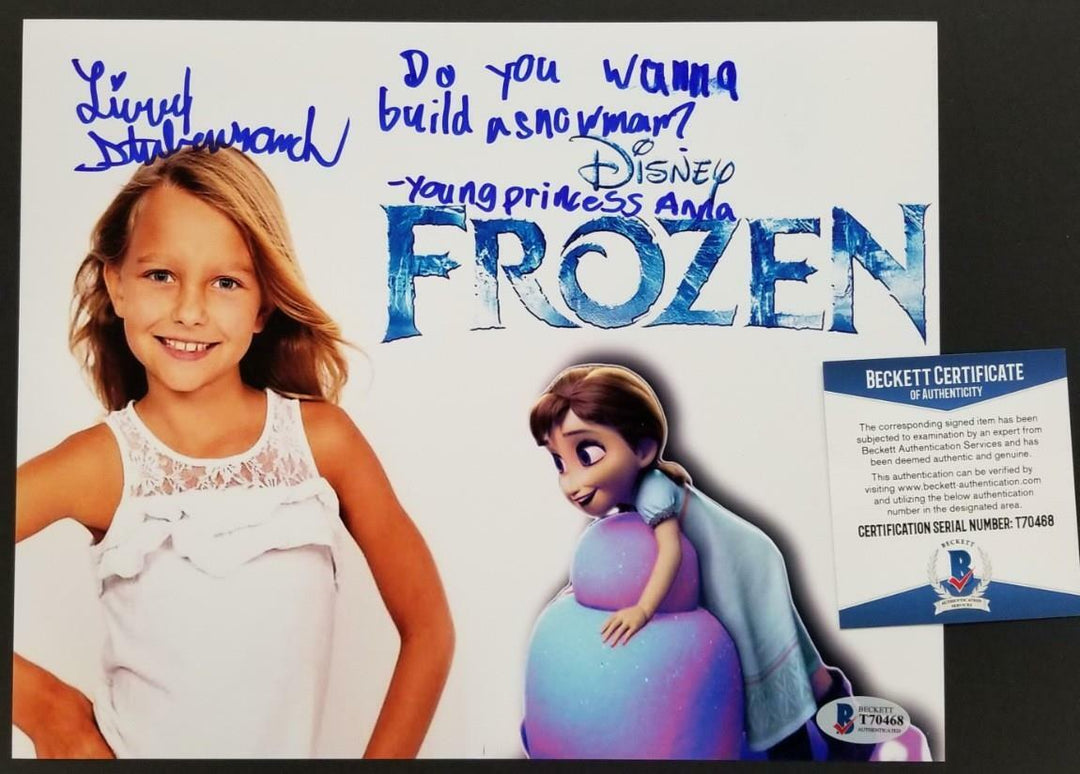 Livvy Stubenrauch signed Frozen 8x10 Photo #4 Young Princess Anna ~ BAS COA