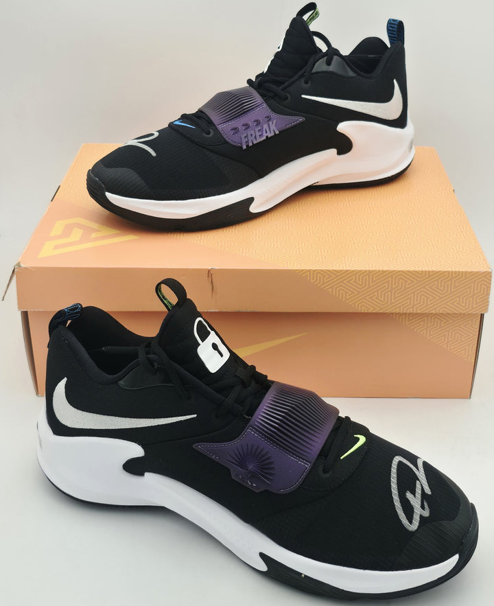 Giannis Signed 2021 PE Promo Nike Zoom Freak 3 NRG Shoes Size 17 BAS Witness