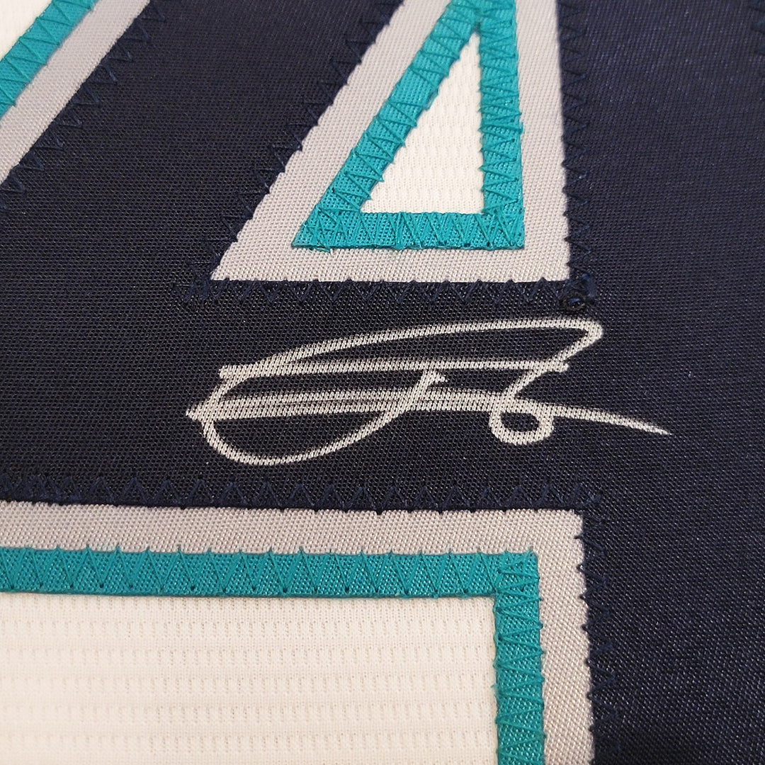 Seattle Mariners Julio Rodriguez Signed White Nike Jersey Size M Beckett