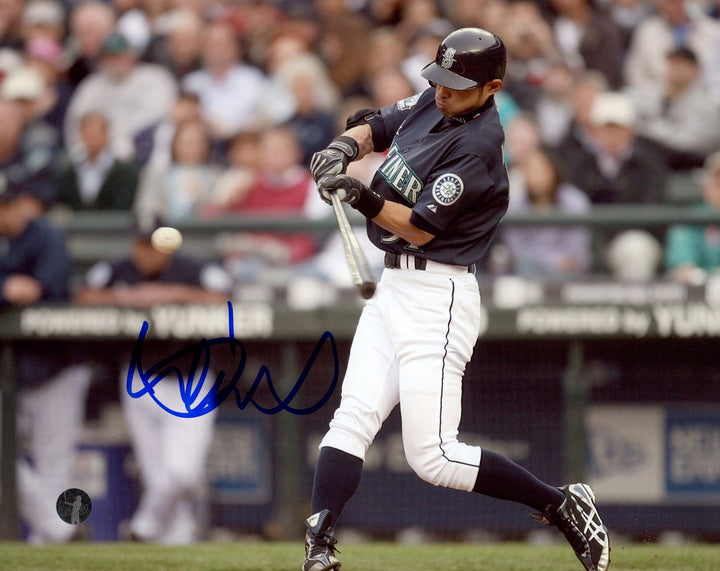 Ichiro Suzuki Autographed Signed 8x10 Photo Seattle Mariners Hitting IS Holo