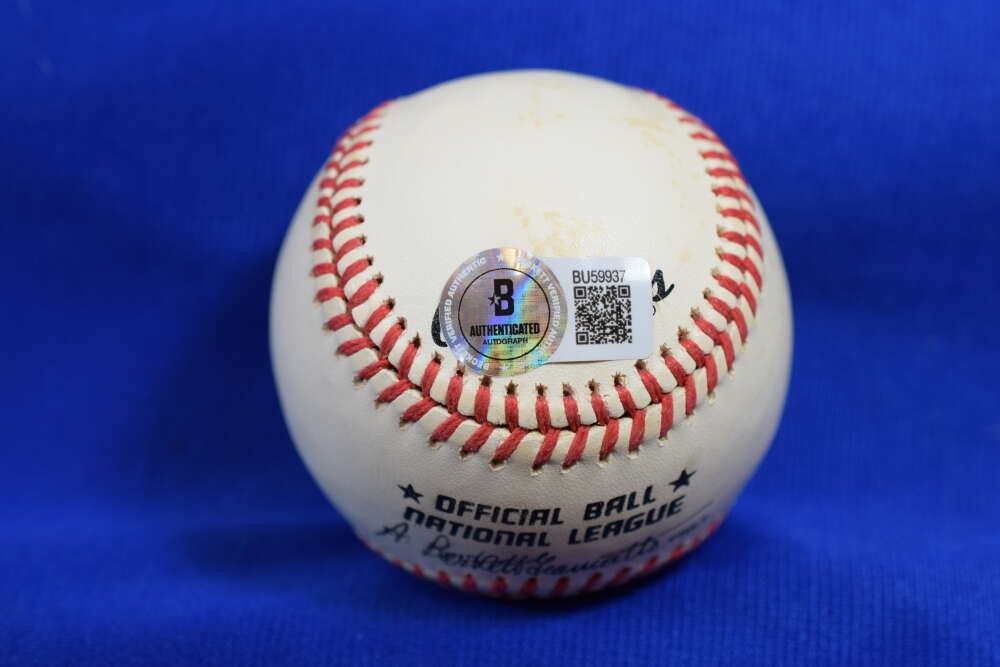 Don Newcombe Beckett BAS Autograph National League ONL Signed Baseball