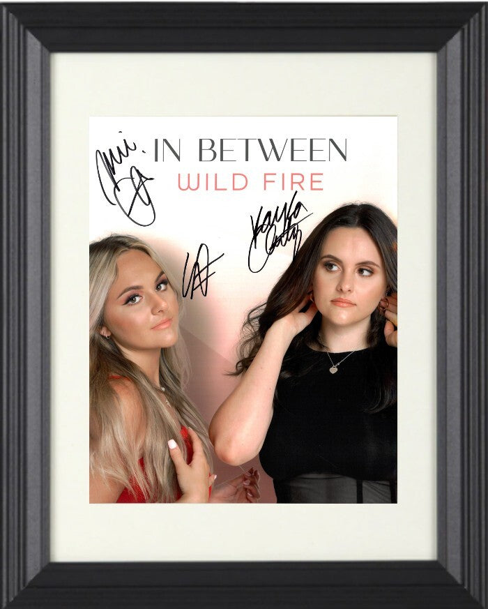 Kelli & Kayla Iutzwig Duo Signed 2022 Wild Fire Album Cover 8x10 Photo Framed