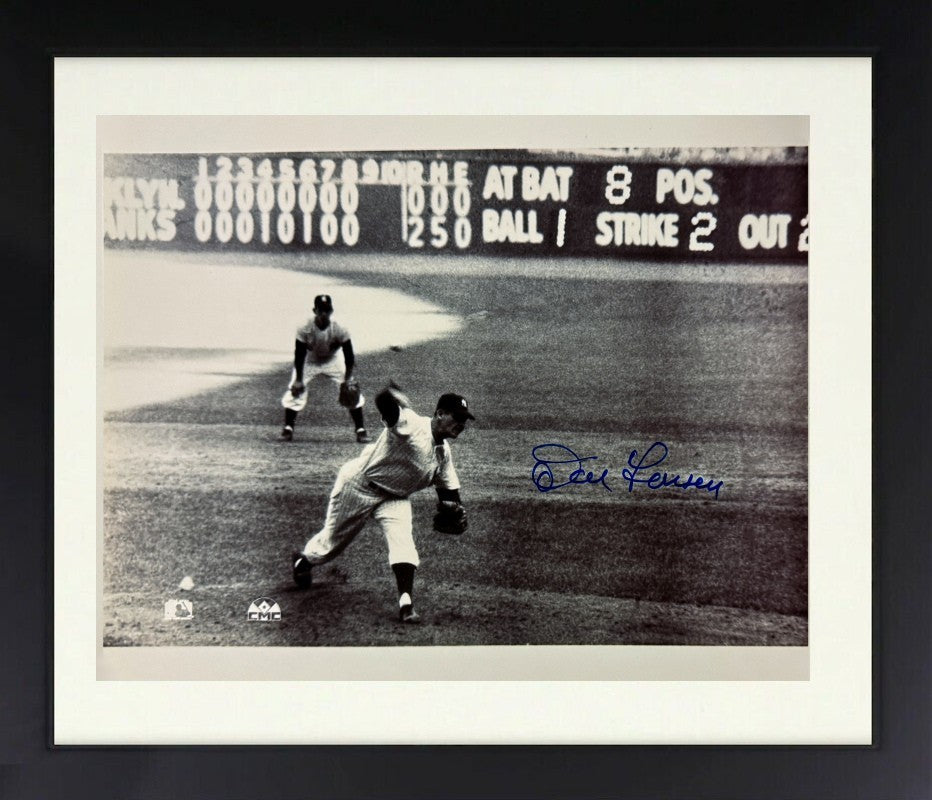 Don Larsen signed Yankees 1956 WS Perfect Game 8x10 Photo Minor Ding Framed- COA