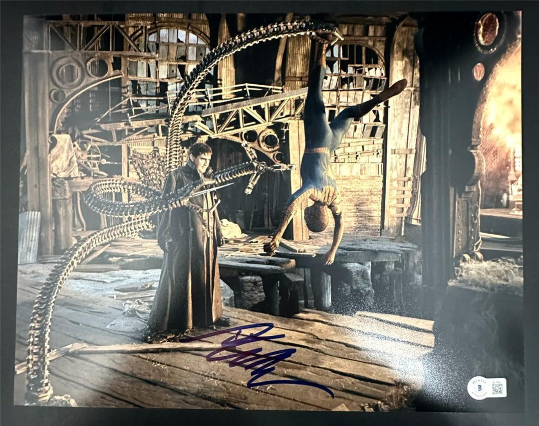 Alfred Molina signed Spider-Man 2 11x14 photo autograph ~ Beckett BAS