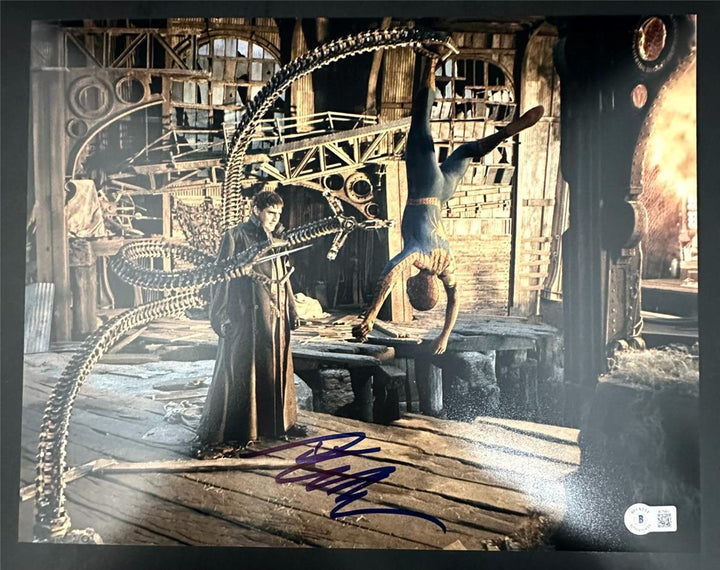 Alfred Molina signed Spider-Man 2 11x14 photo autograph ~ Beckett BAS