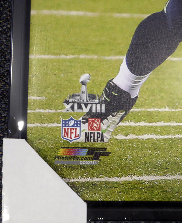 Russell Wilson Signed 24x30 Canvas Photo Seahawks "SB XLVIII Champs" SB RW Holo