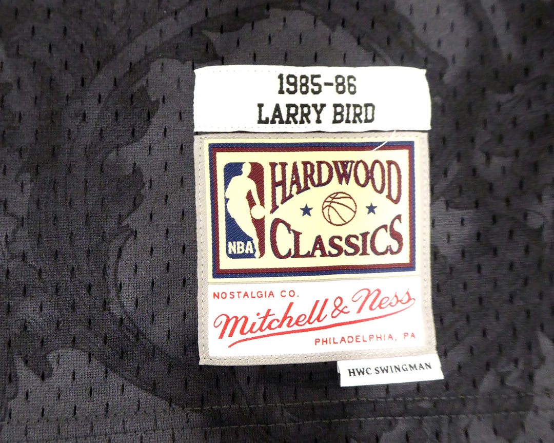 Celtics Larry Bird Auto Black Mitchell Ness GoldToile Swingman Jersey XL Beckett
