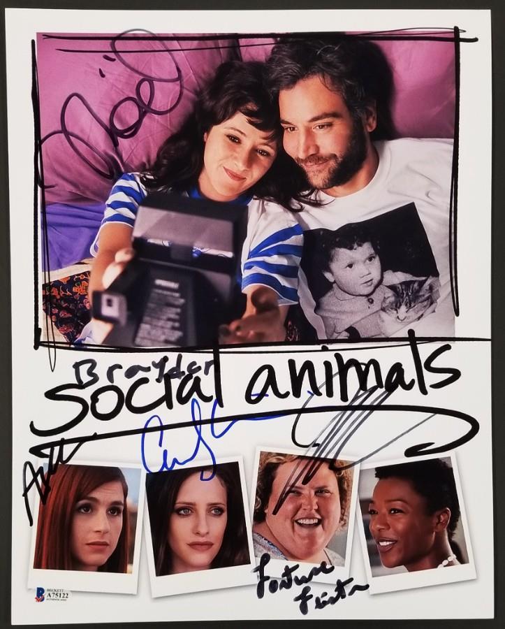 SOCIAL ANIMALS Cast (5) Signed 11x14 Photo Radnor Wells (A) ~ Beckett BAS COA