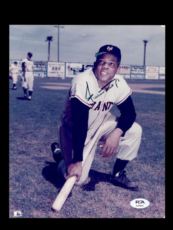 Willie Mays PSA DNA Cert Signed 8x10 Photo Giants Autograph