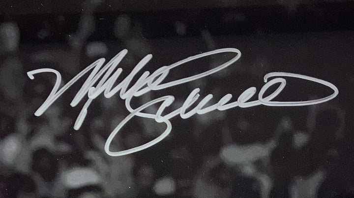Mike Schmidt Signed Framed 16x20 Philadelphia Phillies Spotlight Photo BAS