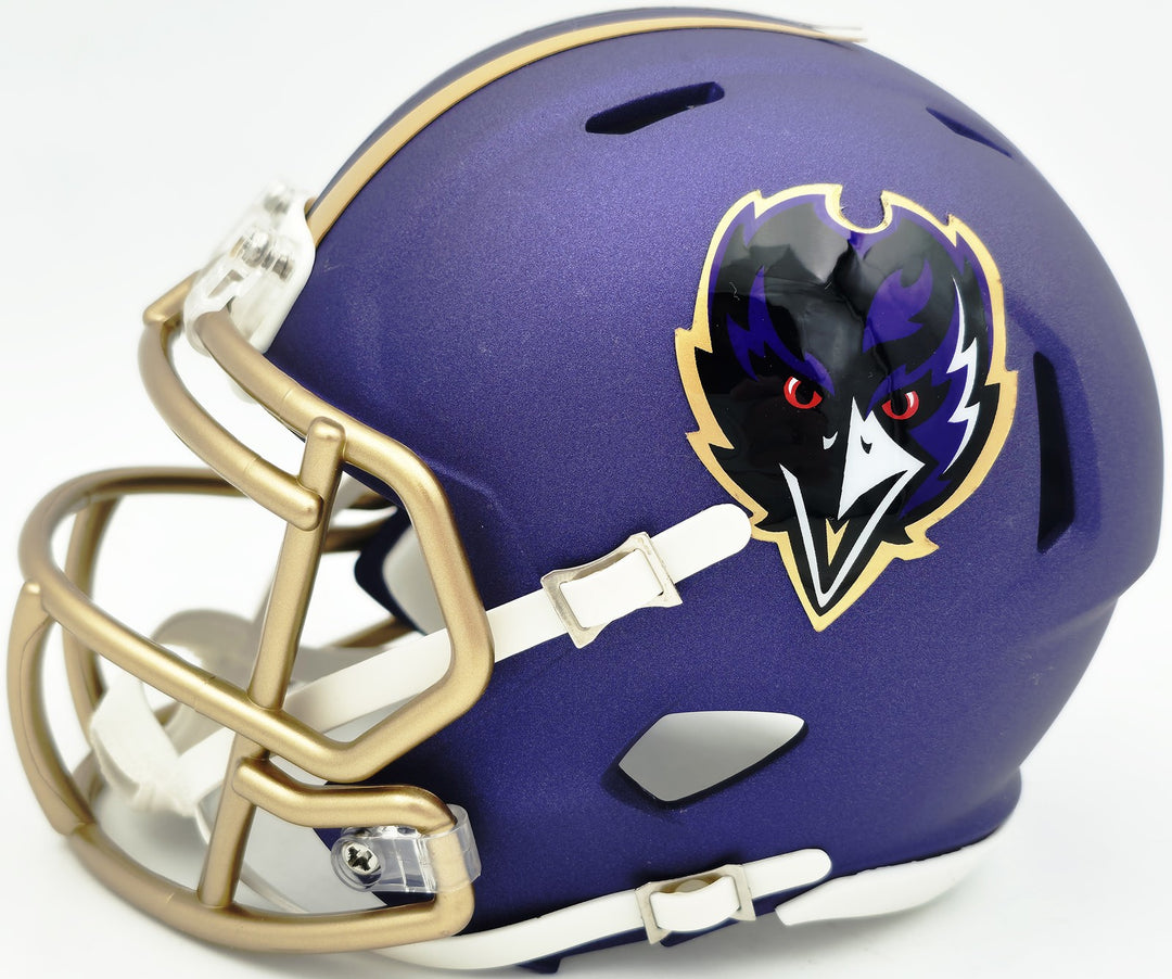Terrell Suggs Auto Ravens 2024 Alternate Purple Speed Mini Helmet Beckett Wit