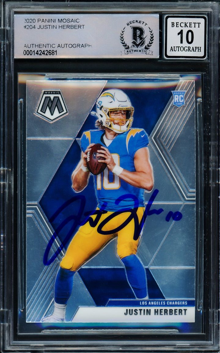 Justin Herbert Signed 2020 Panini Mosaic RC 204 Chargers Auto GM 10 Beckett