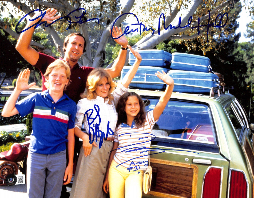 Vacation (4) Chase, D'Angelo, Hall & Barron Signed 11x14 Photo BAS 42028