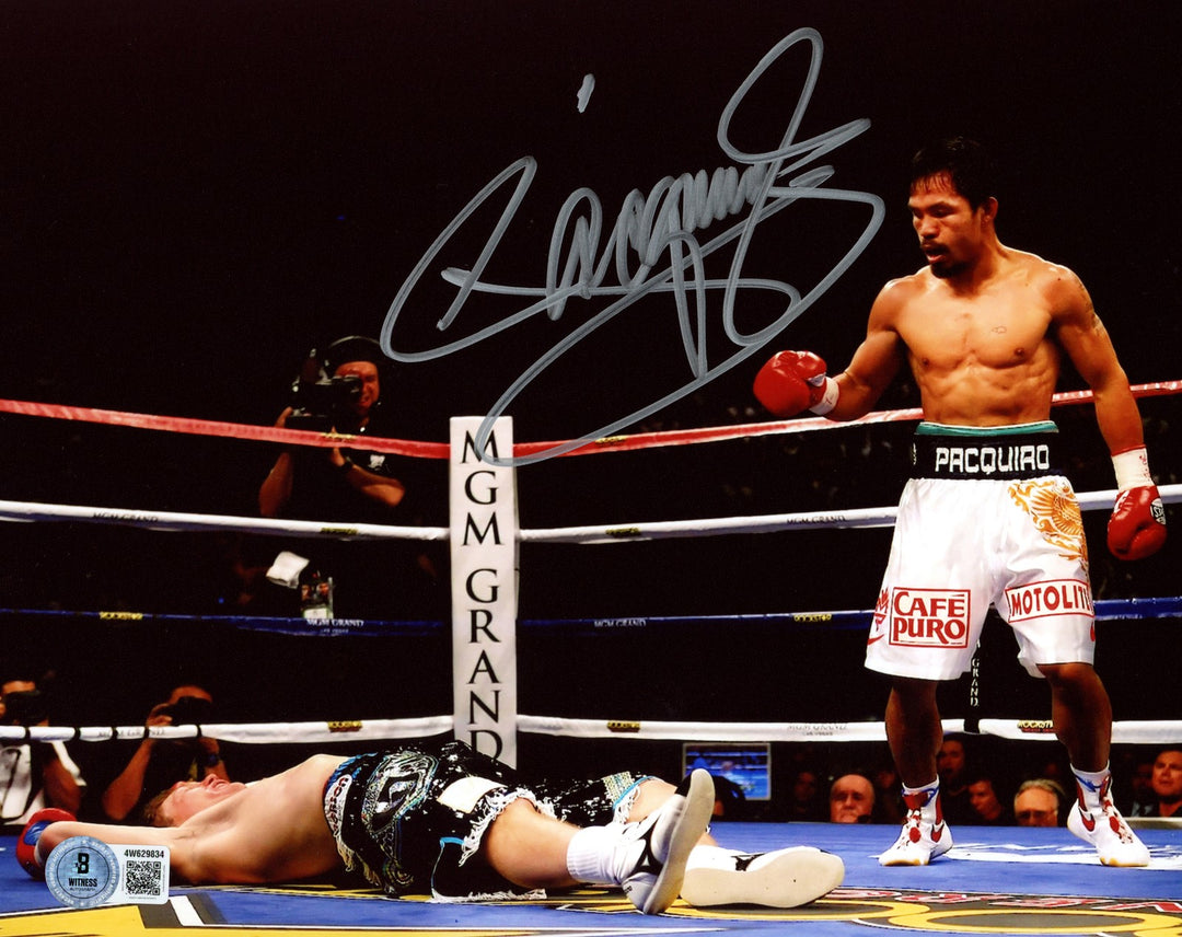 Manny Pacquiao Autographed 8x10 Photo Beckett BAS Witness