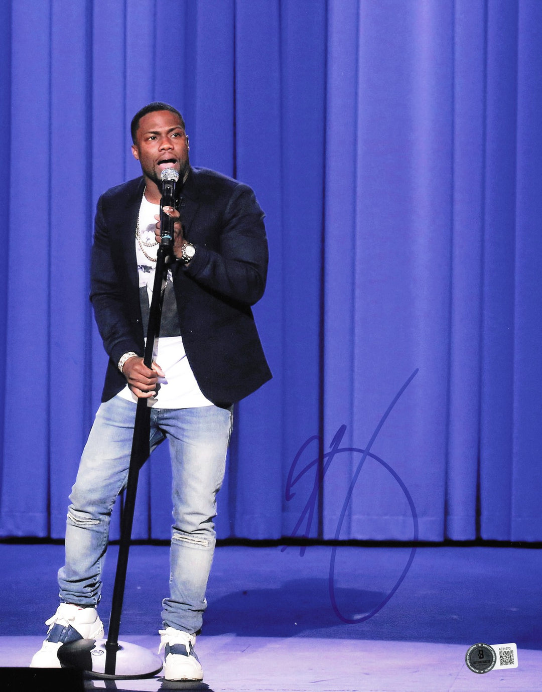 Kevin Hart Autographed Signed 11x14 Photo Comedian Beckett BAS QR #AE31970