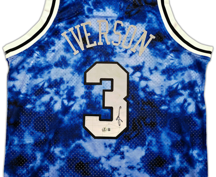 76ers Allen Iverson Auto Blue Mitchell Ness 96-97 Swingman Galaxy Jersey L BAS