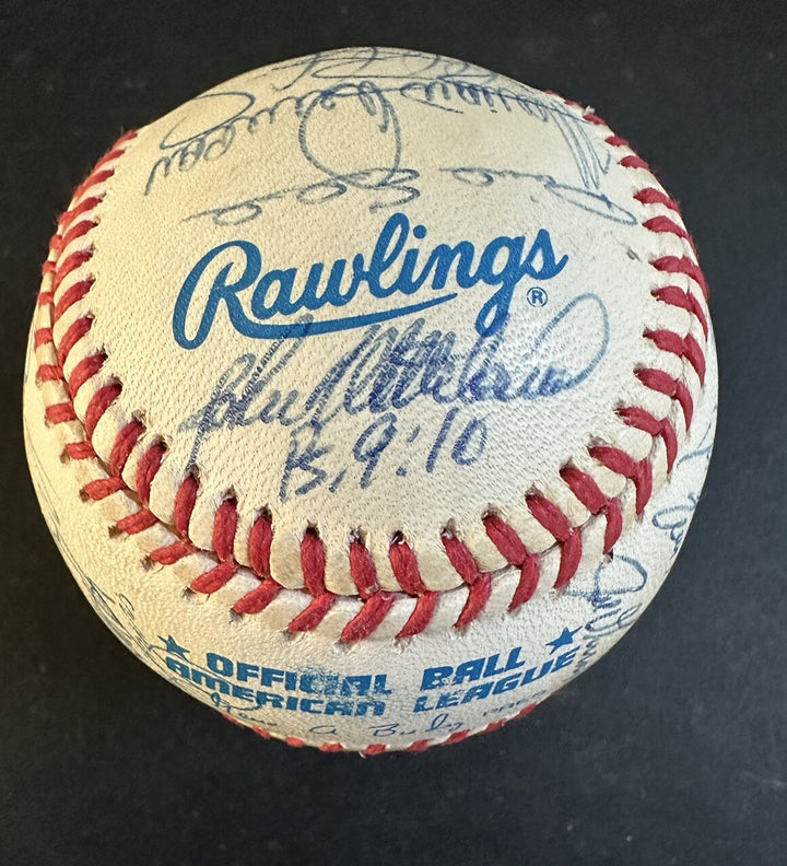 1996 Yankees World Series Team Signed Baseball Derek Jeter Rivera 33 Auto Psa