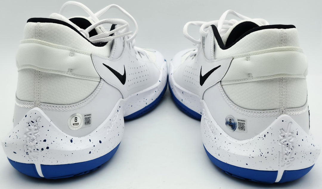 Giannis Auto 2021 (PE) Promo Duke Nike Zoom Freak 2 Game Shoes Size 16 Beckett