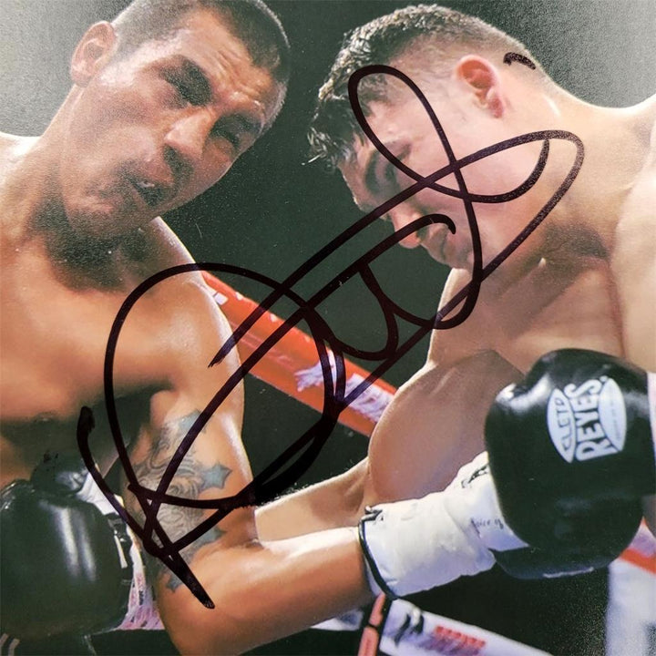 Oscar Duarte signed Boxing 8x10 photo #3 autograph ~ Beckett BAS Holo