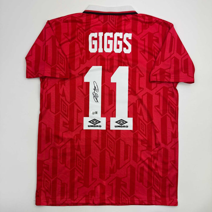 Autographed/Signed Ryan Giggs Manchester United Red Jersey Beckett BAS COA