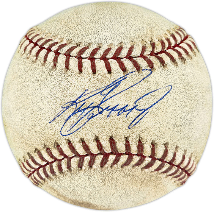 Ken Griffey Jr. Auto Official Game Used MLB Baseball Mariners Beckett 3W342015