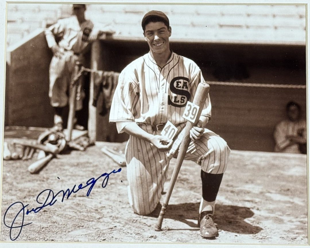Joe DiMaggio Signed 8x10 Framed Photo SF Seals Auto Green Diamond COA NY Yankees