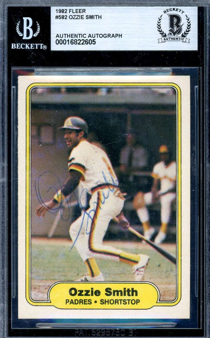 Ozzie Smith Beckett BAS Signed 1982 Fleer Autograph
