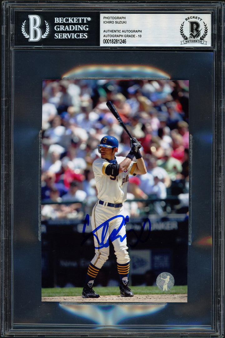 Ichiro Suzuki Autographed Signed 4x6 Photo Seattle Mariners Auto GM 10 Beckett