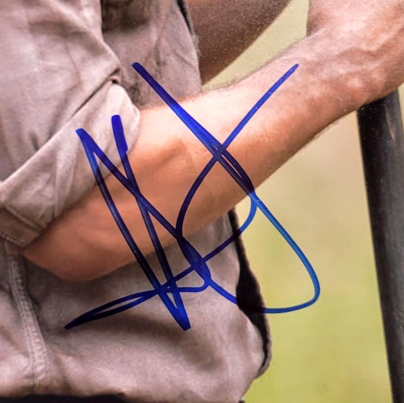 Andrew Lincoln signed The Walking Dead 11x14 photo autograph ~ Beckett BAS