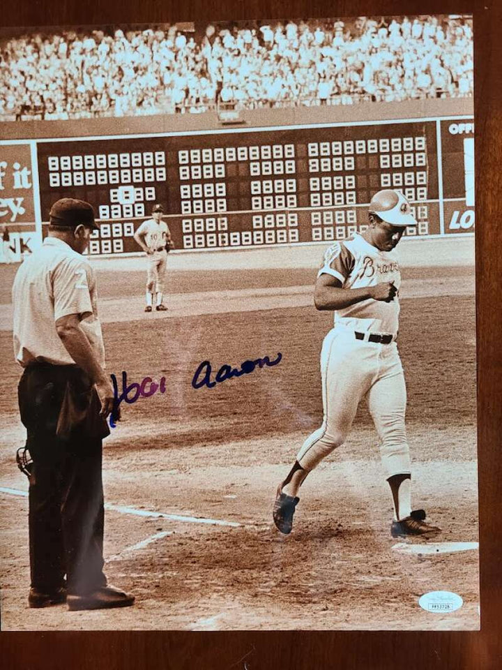 Hank Aaron JSA Coa Signed 11x14 Photo Autograph