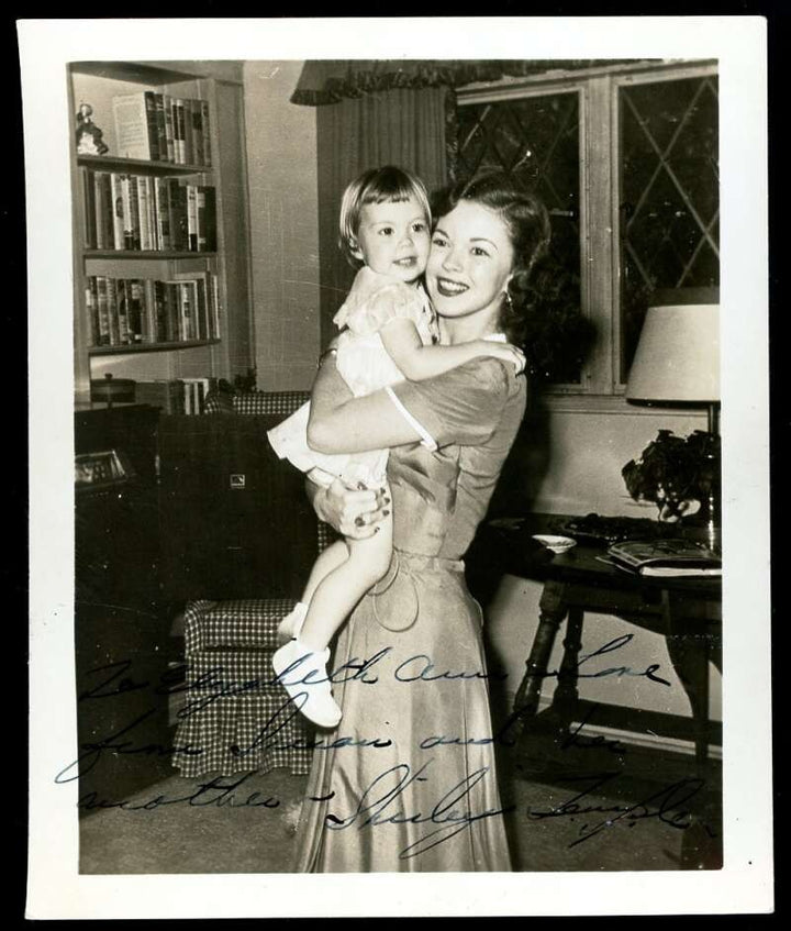 Shirley Temple PSA DNA Coa Signed Original 4x5 Photo Autograph