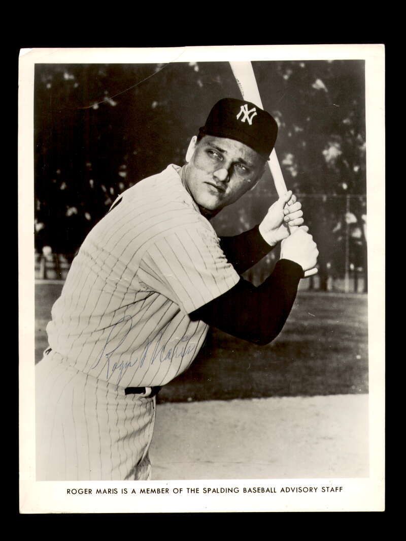 Roger Maris JSA Loa Signed  8x10 Spalding Advisory Staff Photo Autograph Yankees