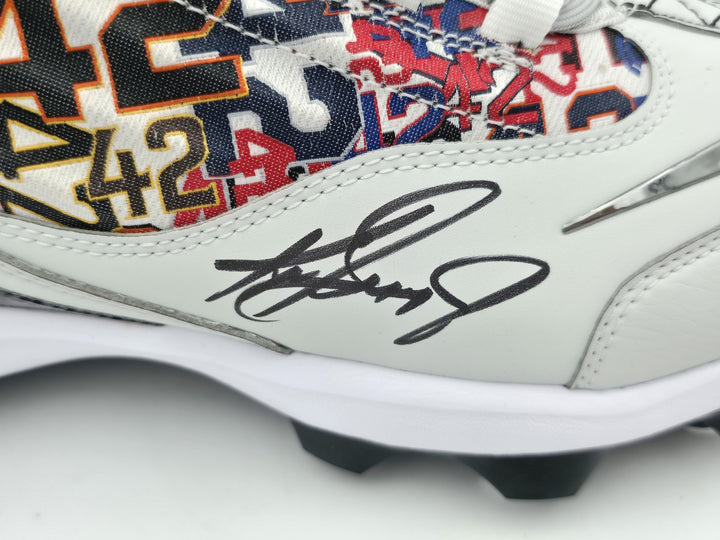 Ken Griffey Jr Auto White Nike Griffey 2 Mcs Jackie Robinson Day Baseball Cleats