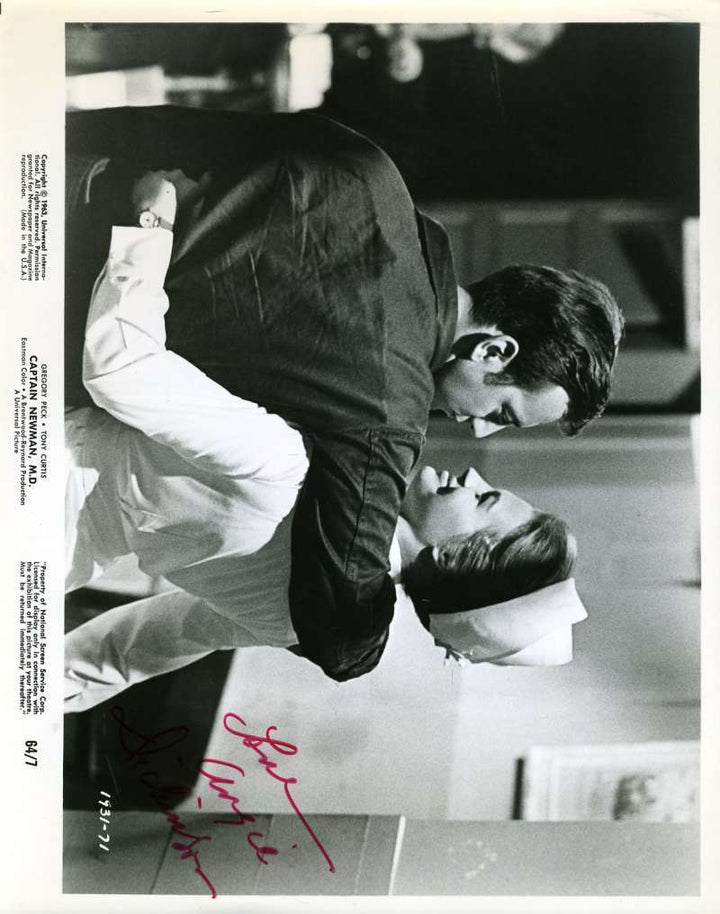 Angie Dickinson Psa Dna Coa Hand Signed 8x10 Photo Autograph Authenticed