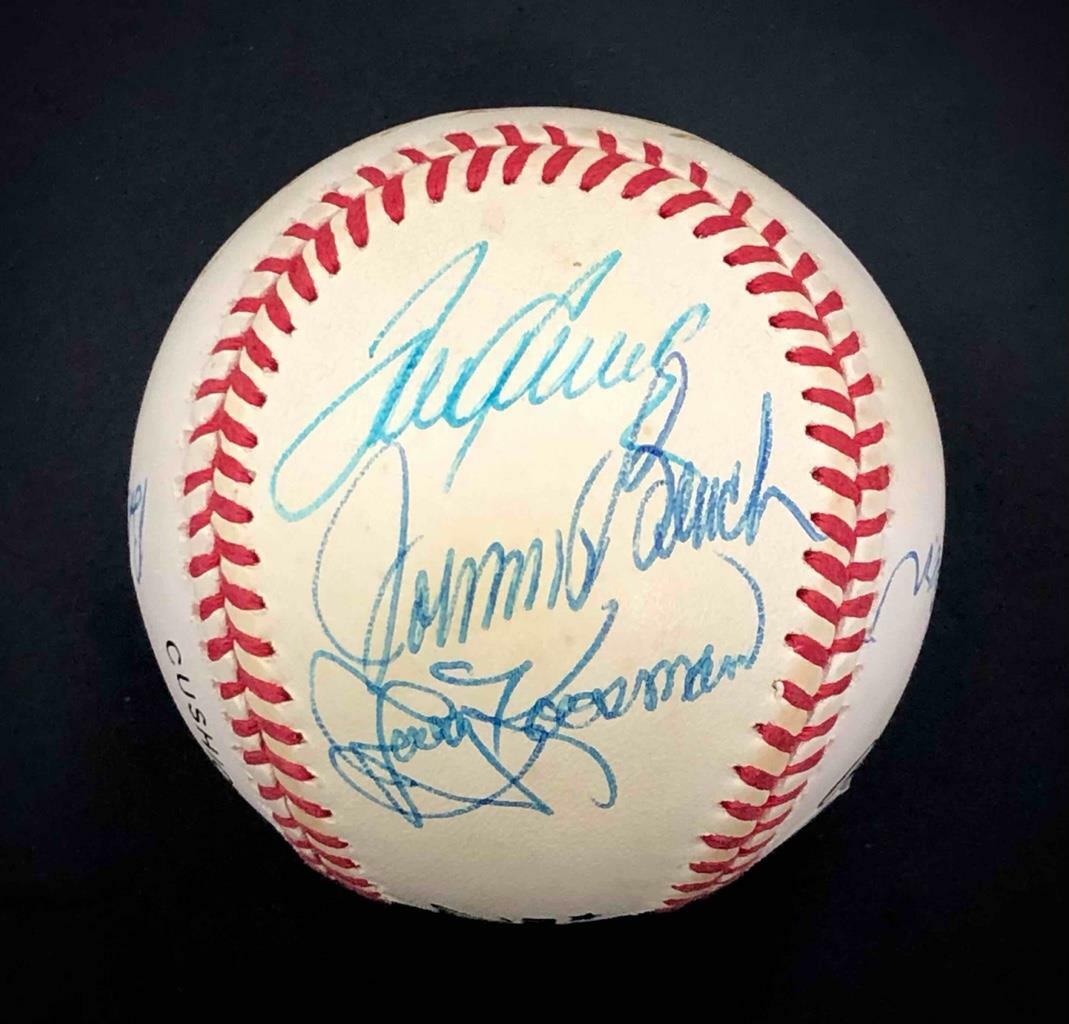 Tom Seaver/Johnny Bench/Pee Wee Reese multi signed Baseball BAS COA LOA Beckett
