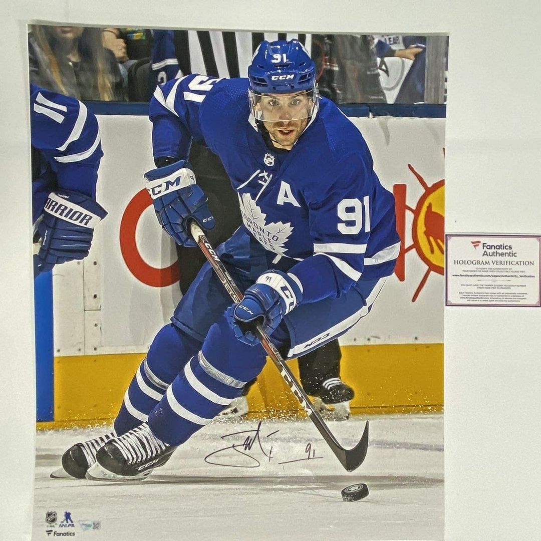 Autographed/Signed JOHN TAVARES Maple Leafs 16x20 Photo Fanatics COA