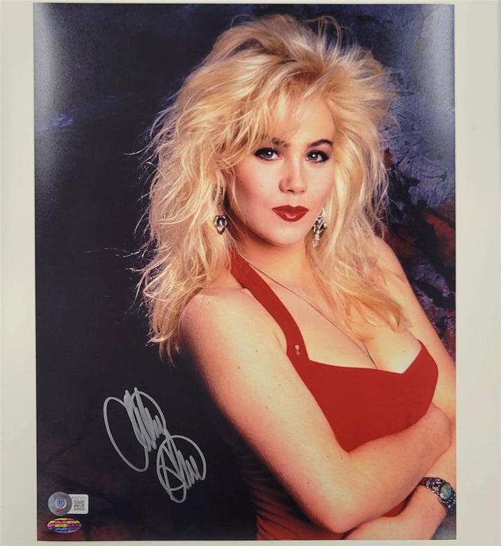 Christina Applegate signed 11x14 Photo autograph ~ Beckett BAS