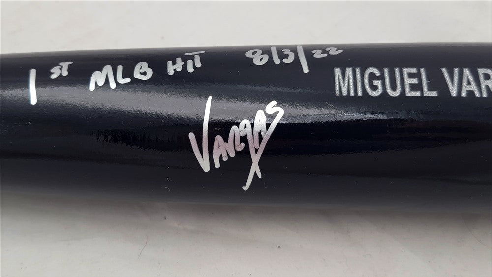 Miguel Vargas Signed Black Rawlings Bat Dodgers "1st MLB Hit 8/3/22" Beckett Wit