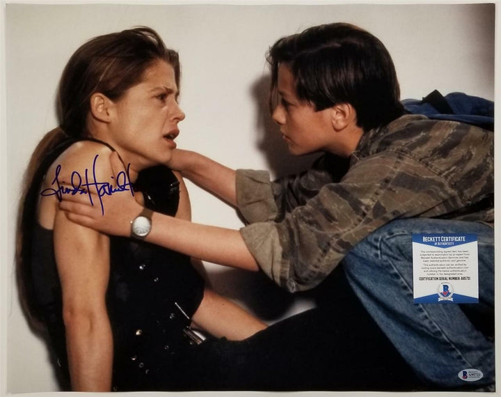 Linda Hamilton signed Terminator 16x20 Photo Autograph (C) ~ Beckett BAS COA