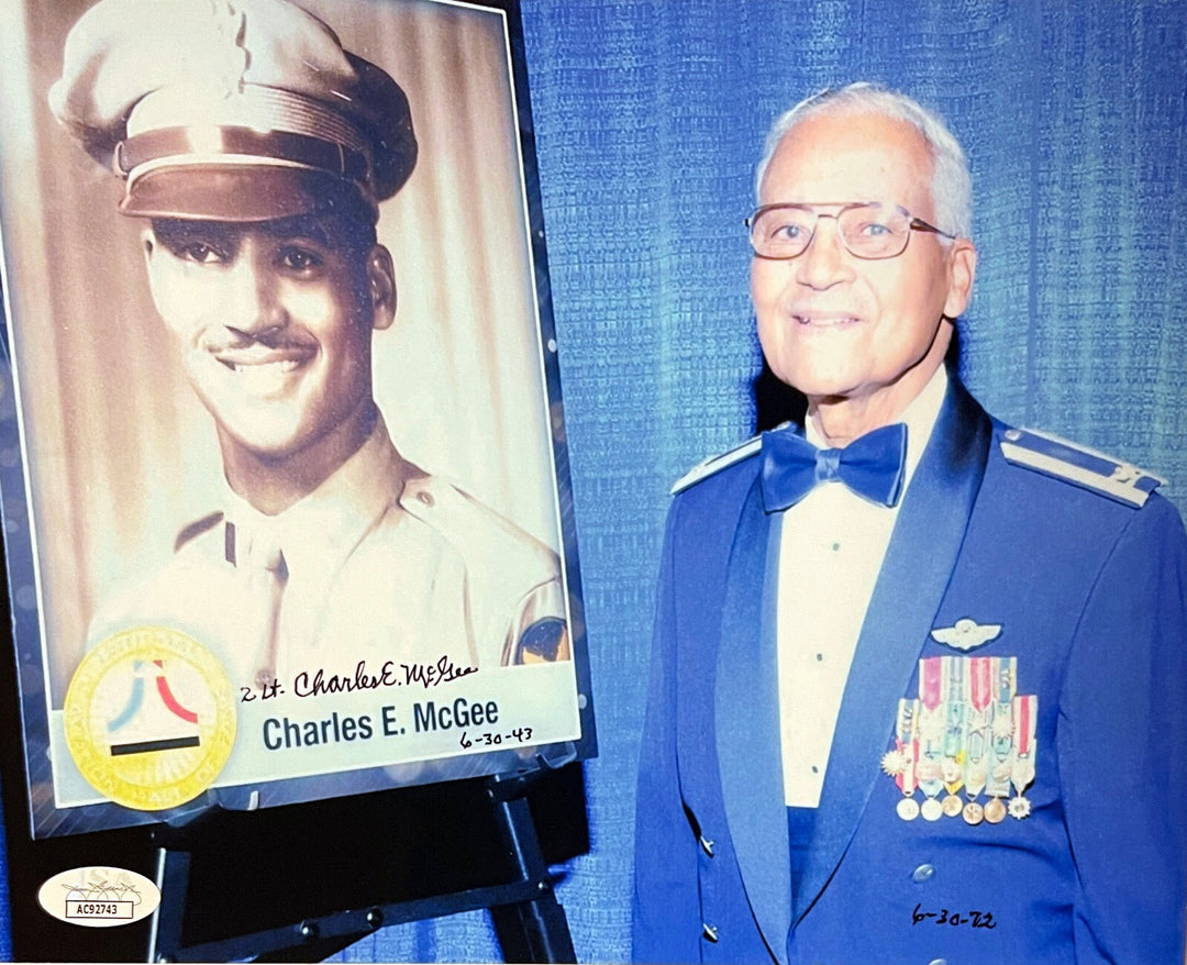 Charles E. McGee signed 8x10 Photo- JSA- WWII/Korea/Vietnam/Tuskegee Airmen