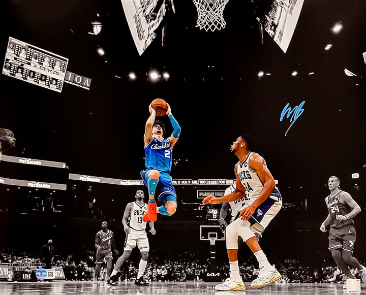 LaMelo Ball Autographed Signed 16x20 Photo Charlotte Hornets Beckett