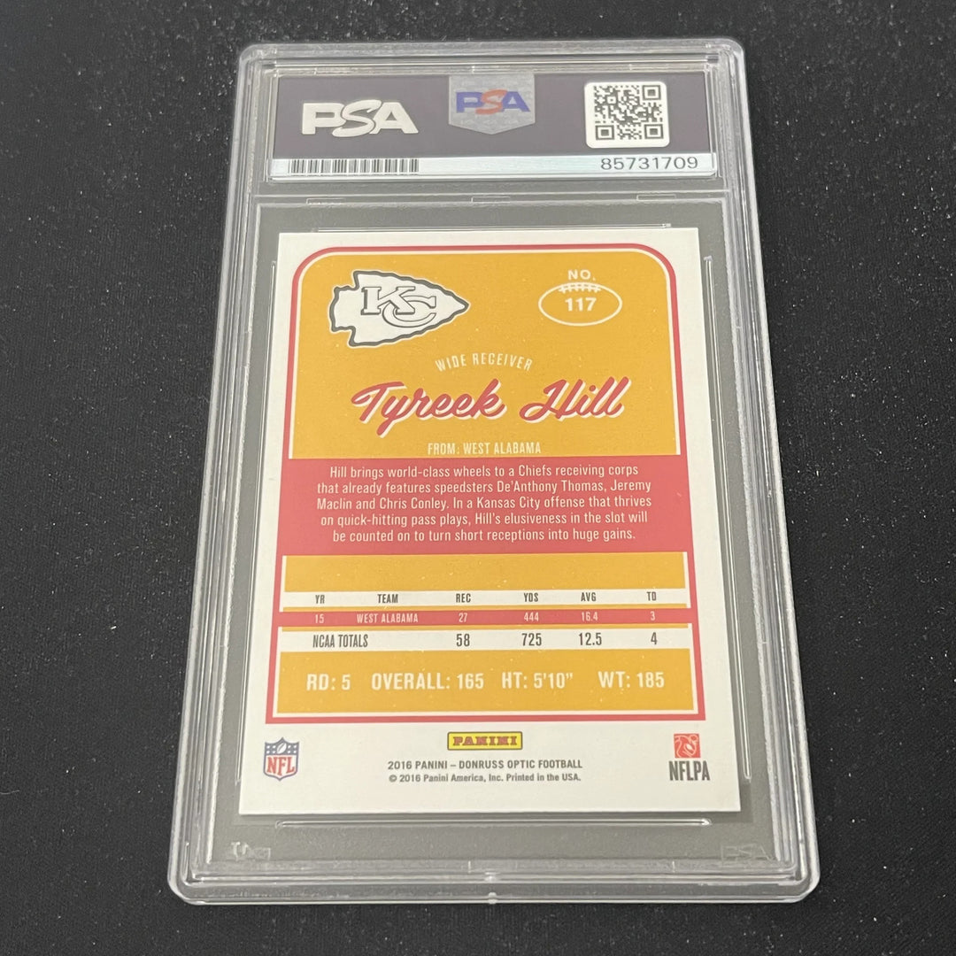 2016 Panini Donruss Optic#117 Tyreek Hill Signed Card Auto PSA Slabbed Chiefs