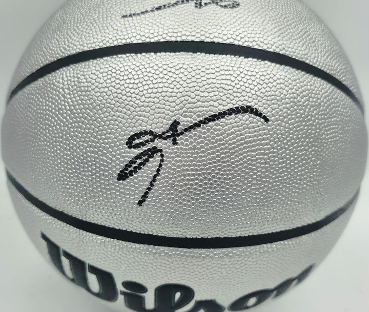 Allen Iverson Auto Platinum Edition Composite Leather Basketball 76ers Beckett