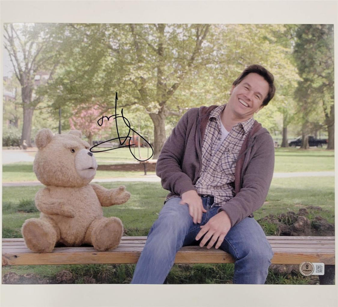 Mark Wahlberg signed Ted 11x14 photo poster autograph (A) ~ Beckett BAS